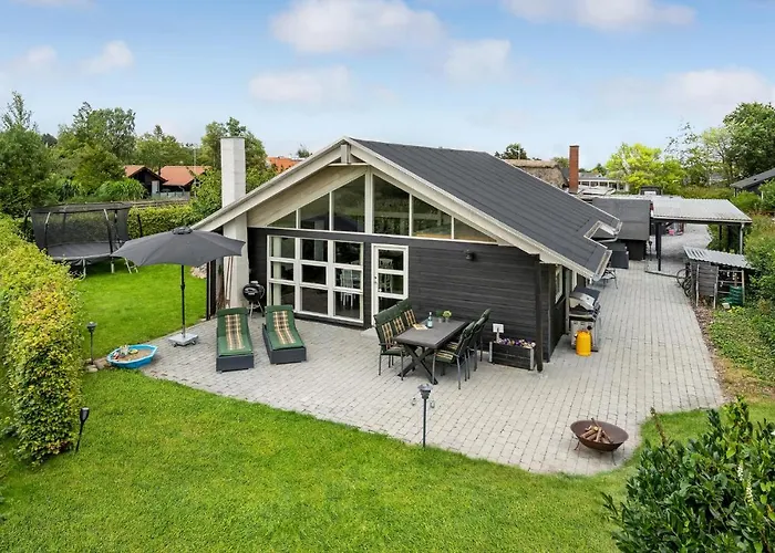 Beautiful Home In Borkop With Kitchen